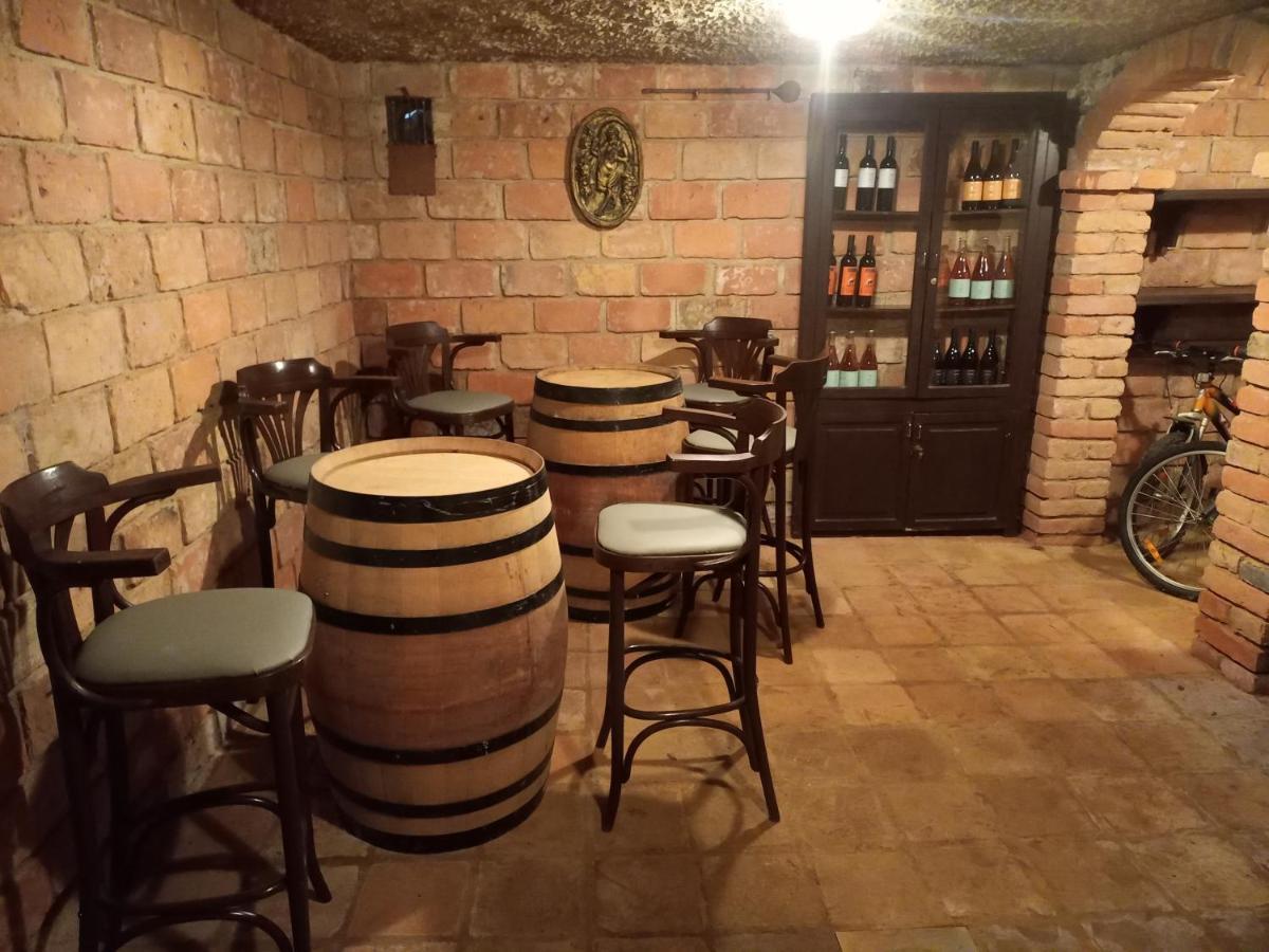 Robinson Vila Kitokret Kutjevo Exterior foto